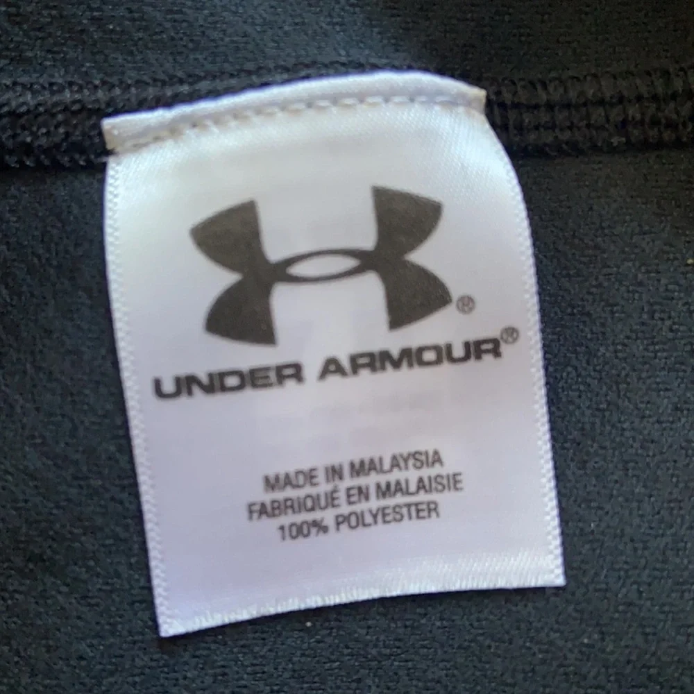 Under armor all season pull over - Picture 9 of 9